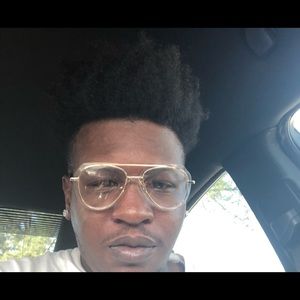 Meet your Posher, Dray